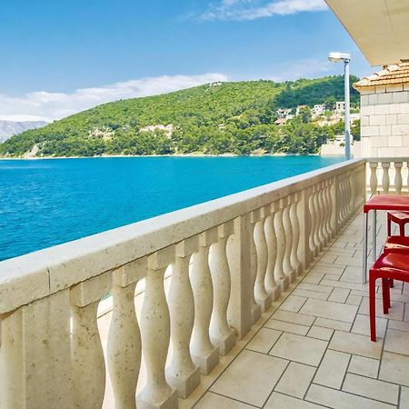 Beautiful Home In Pucisca With Wifi Extérieur photo